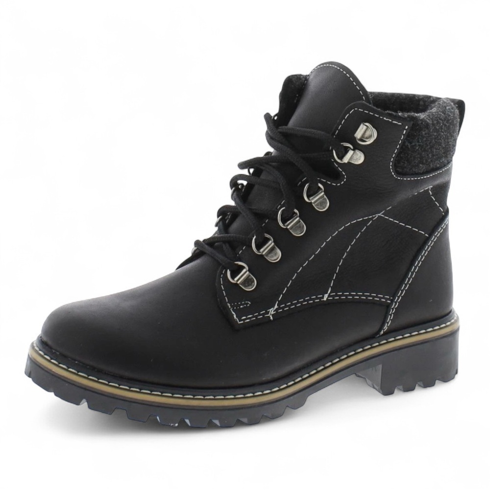 Ami Martino Penny Fleece Lined Leather Side Zip Boot in Black NWT